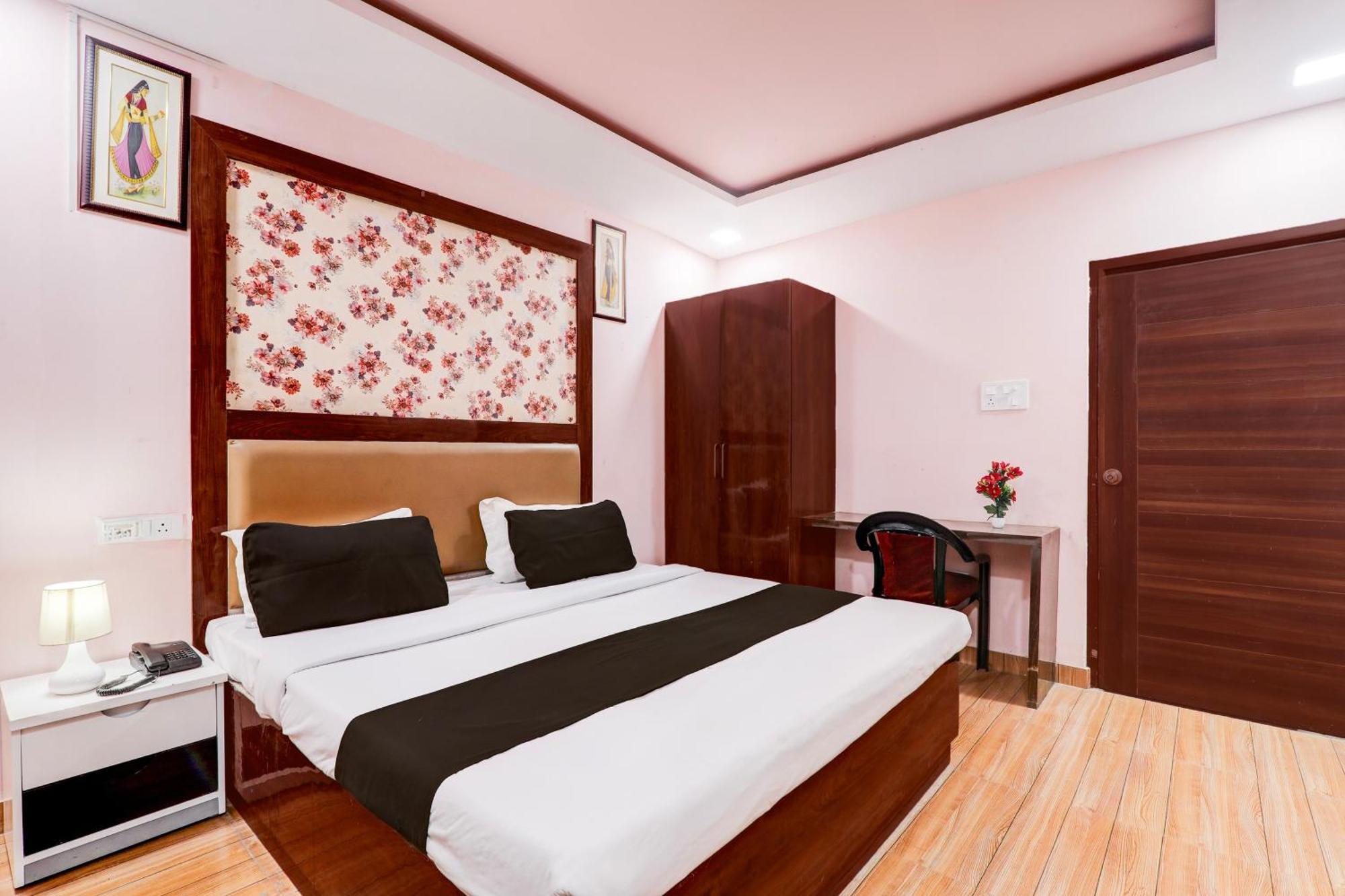 Super Hotel O Bbd Lucknow Formerly 7Th Heaven Chinhat Exterior photo