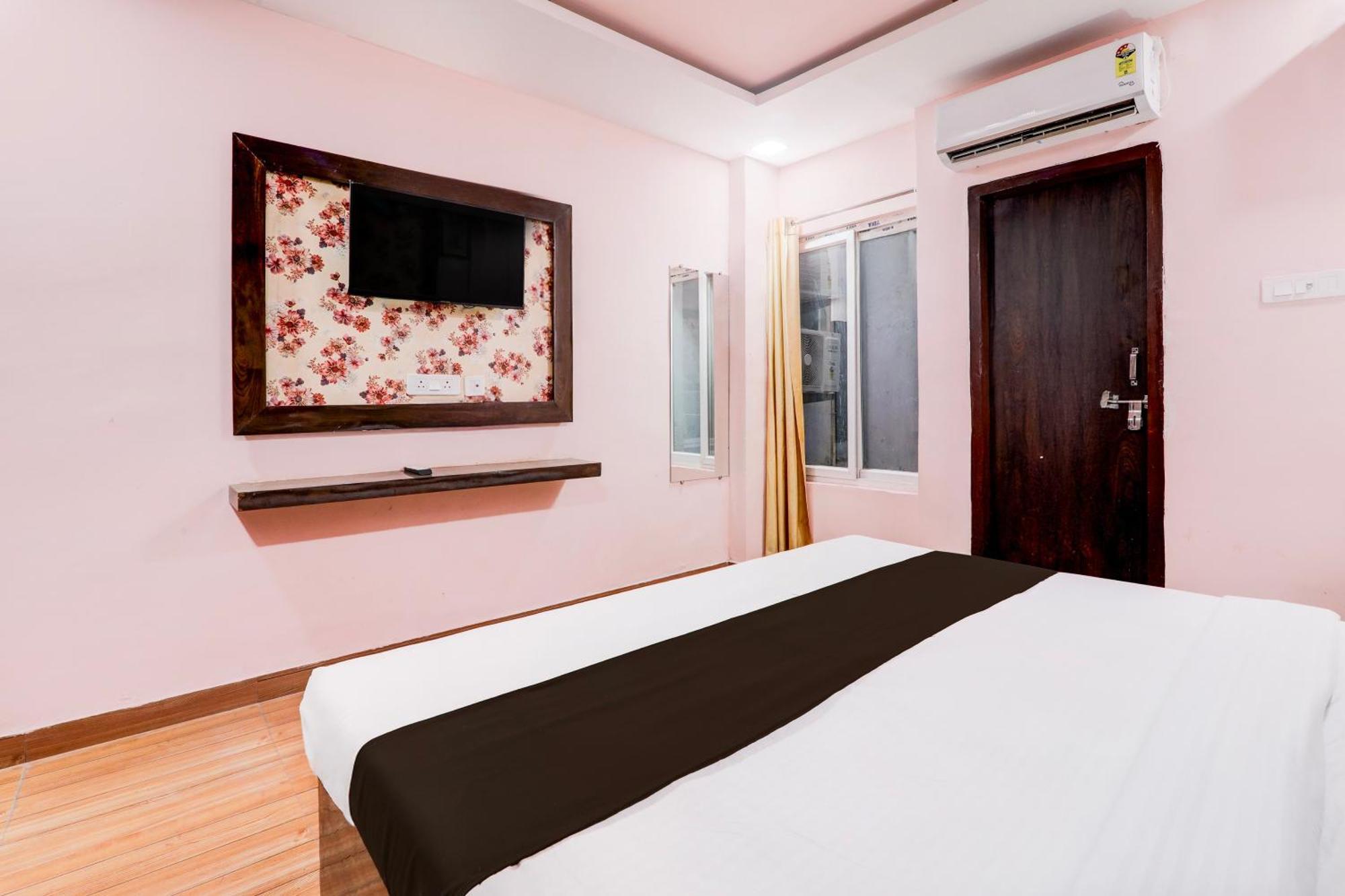Super Hotel O Bbd Lucknow Formerly 7Th Heaven Chinhat Exterior photo