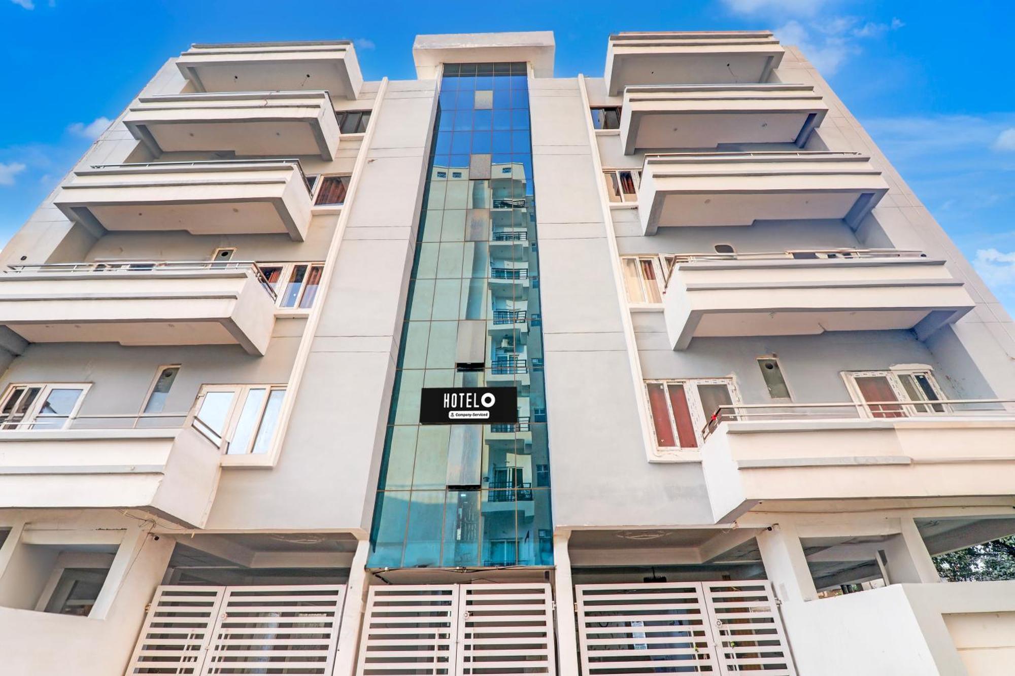 Super Hotel O Bbd Lucknow Formerly 7Th Heaven Chinhat Exterior photo